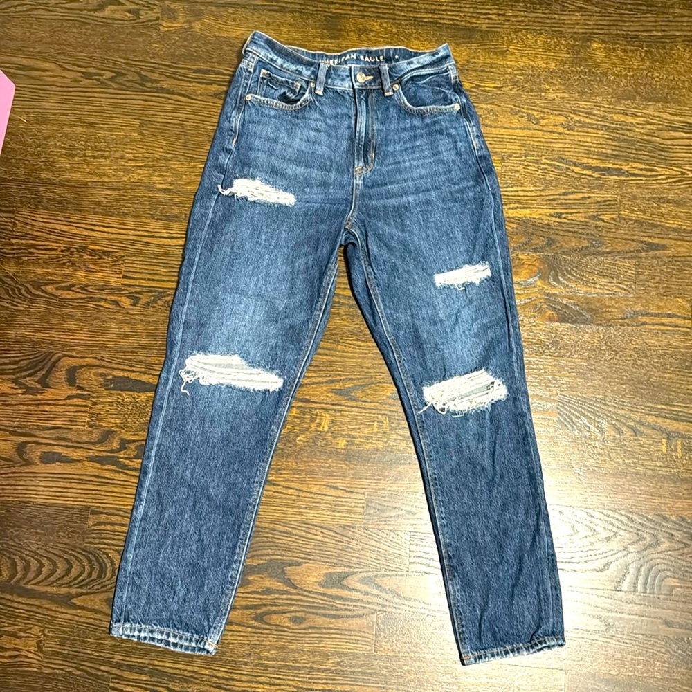 American Eagle Comfort Stretch Distressed Mom Jeans